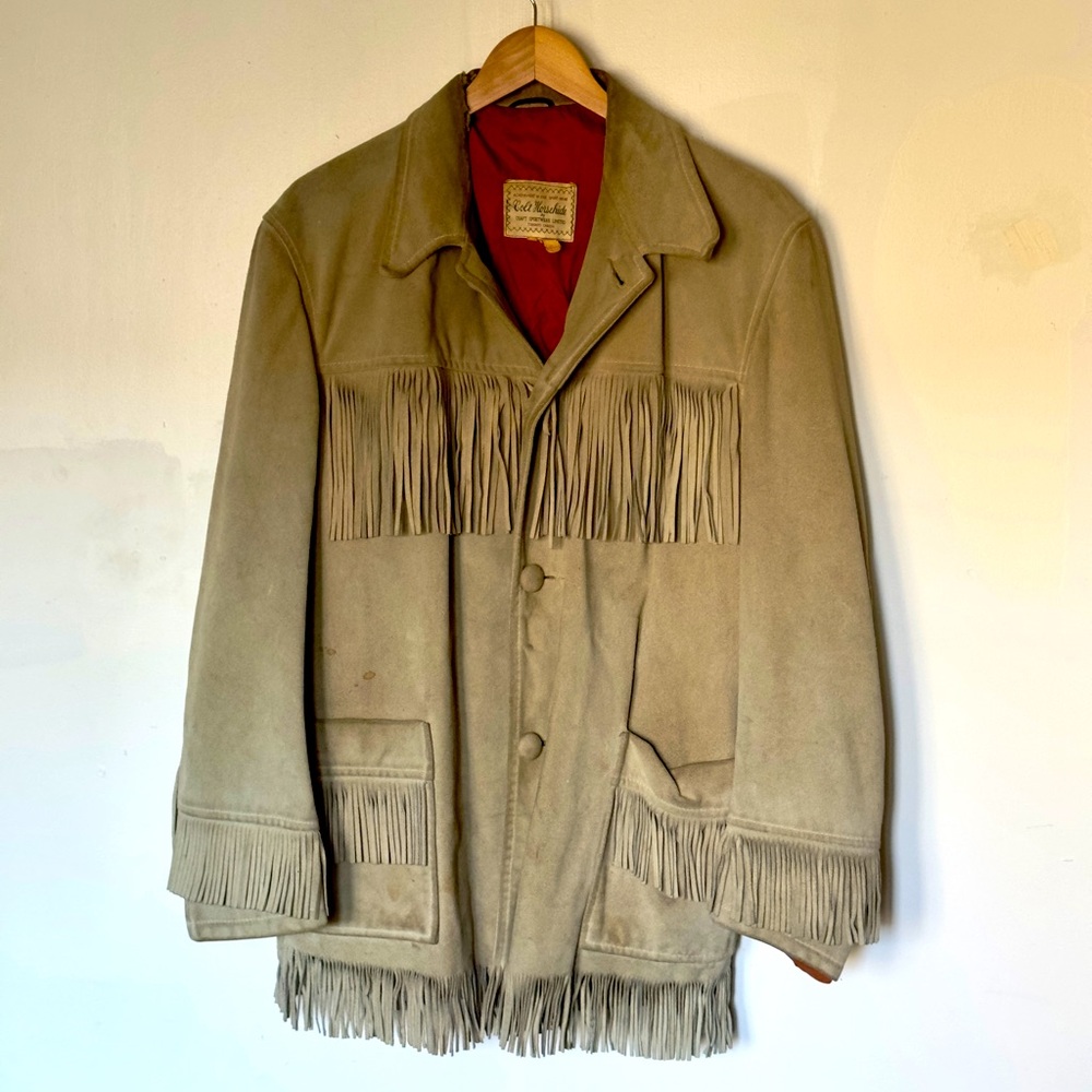 Amazing vintage men’s tan fringe jacket